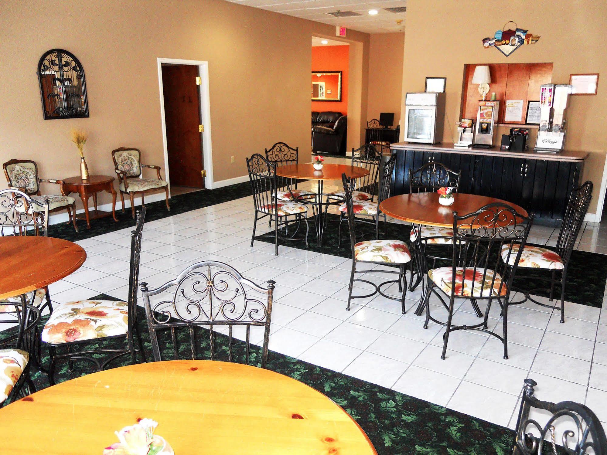 Econo Lodge Brunswick I-95 Extérieur photo